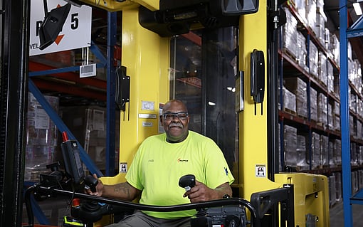 logistic mondi jackson forklift in warehouse